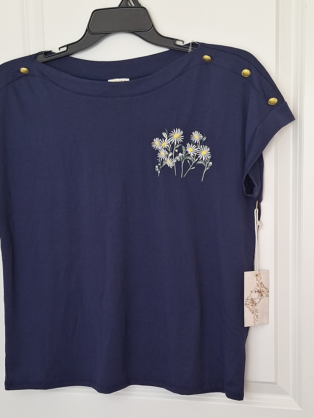 True Self Navy Short-Sleeve Daisy Embroidered Tee with Button Detail Size PL